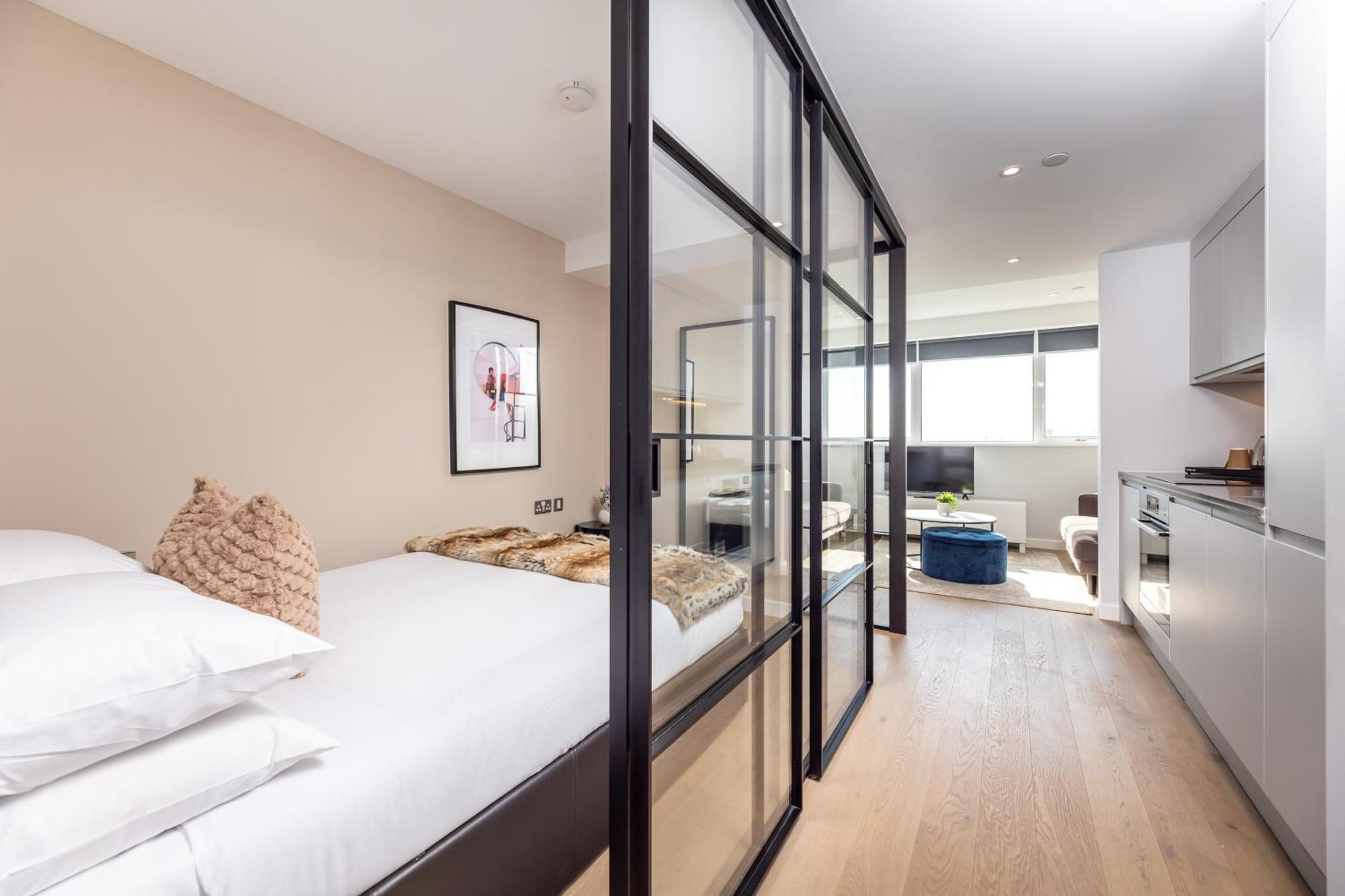 Wem Tower Apartment Londra Exterior foto